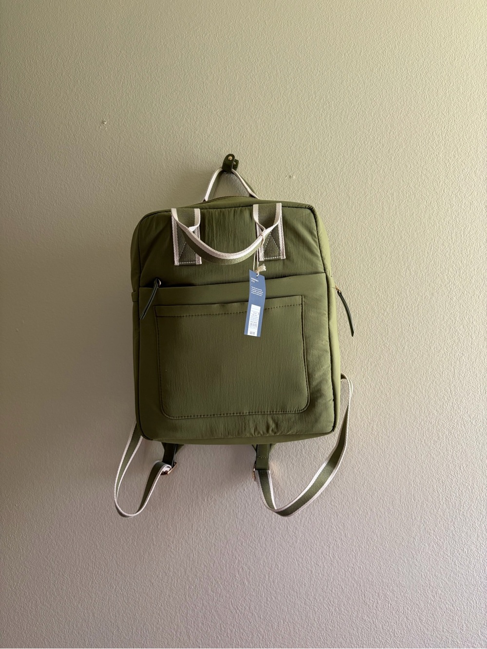Universal Thread Olive Green Canvas Backpack with Cream Trim. NWT